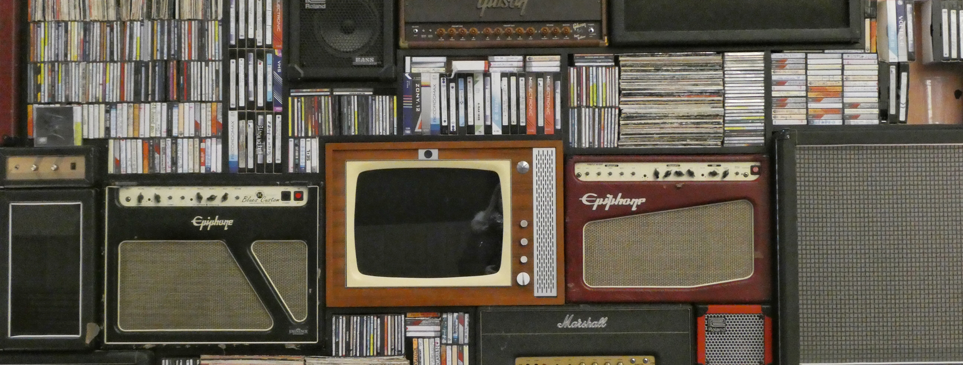 Latin Motion DJ & Lighting Services